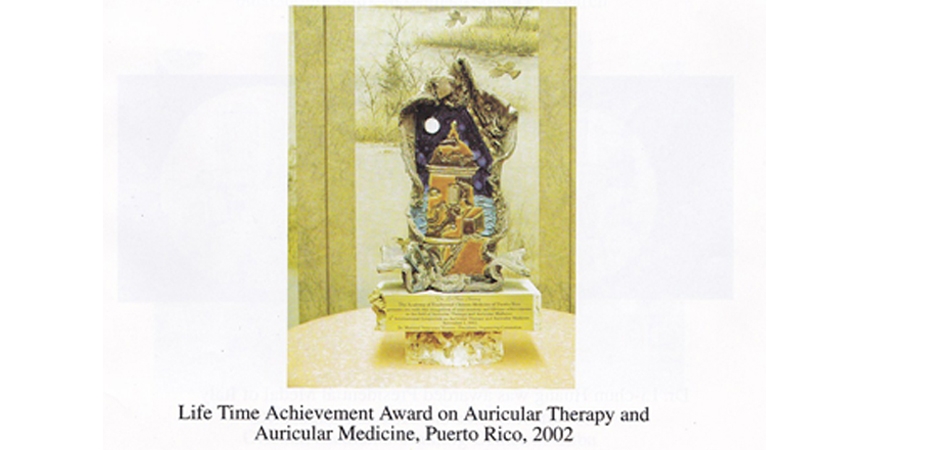 Dr Li chun Huang received the life time achievement awards in Auricular Therapy Medicine