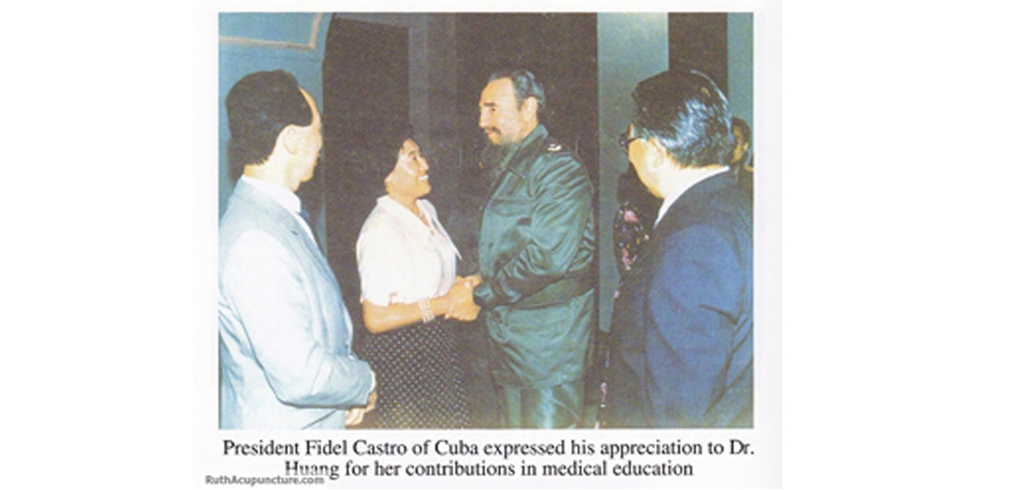 The president of Cuba Fidel Castro greet Dr Huang for her Auricular Medicine treatment